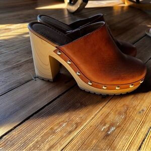 Women's Brown Leather Clogs with Wooden Heel